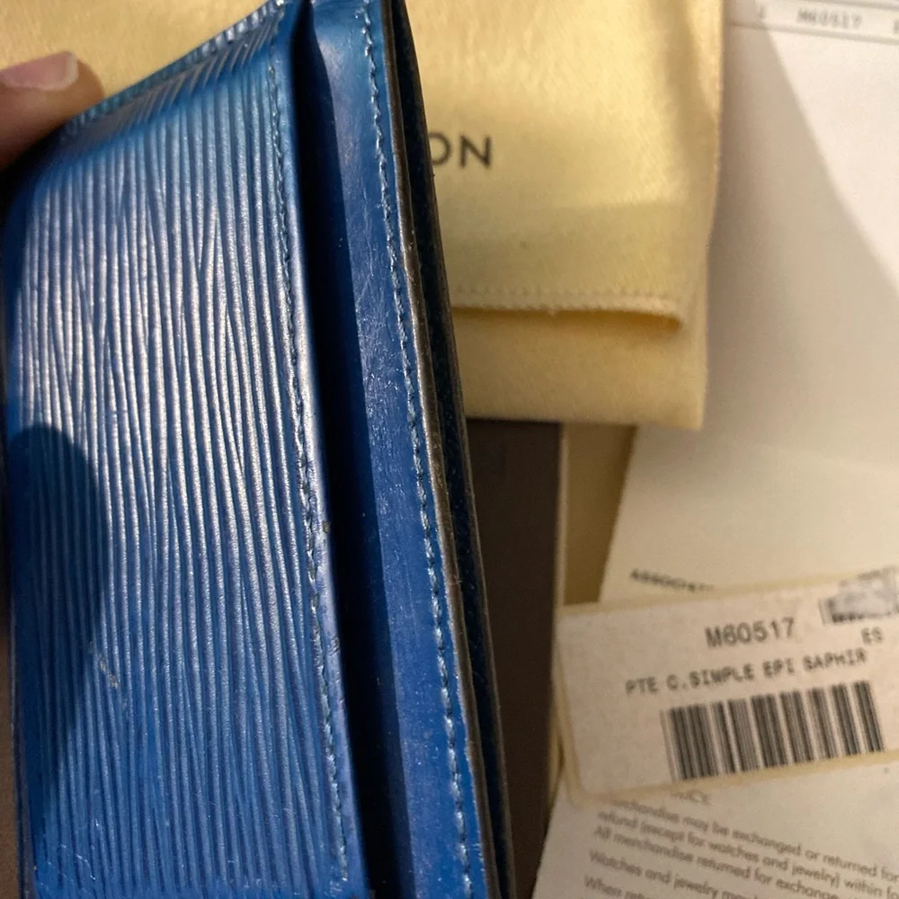 Louis Vuitton Epi Leather Blue Card/Cash Wallet - Picture 3 of 6